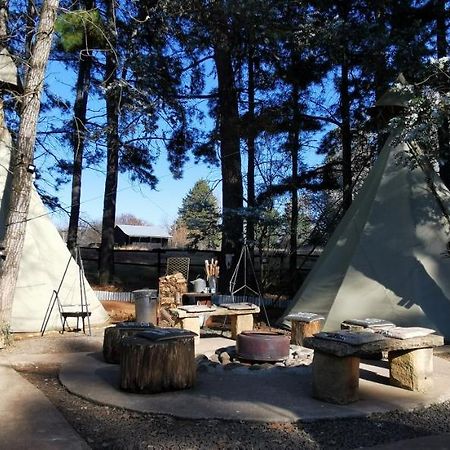 Hotel Nguni Moon Tepee Camp Underberg Exterior foto